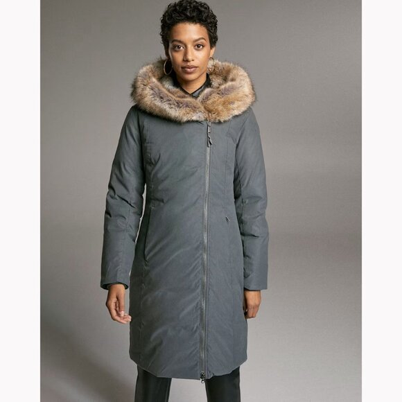 NWOT Aritzia Babaton St. Moritz Parka (XXS) - Picture 1 of 15